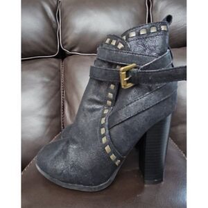 Venus Bootie Boots Black With Studs & Wrap Around Straps W/Buckle Sz 7.5